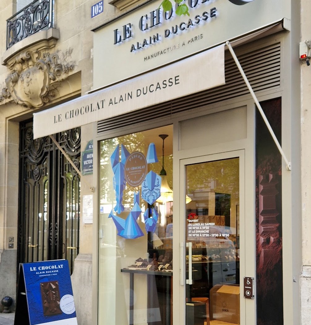 Le Chocolat Alain Ducasse, Comptoir Victor Hugo 2